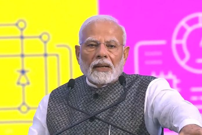 PM Modi in SEMICON INDIA 2024